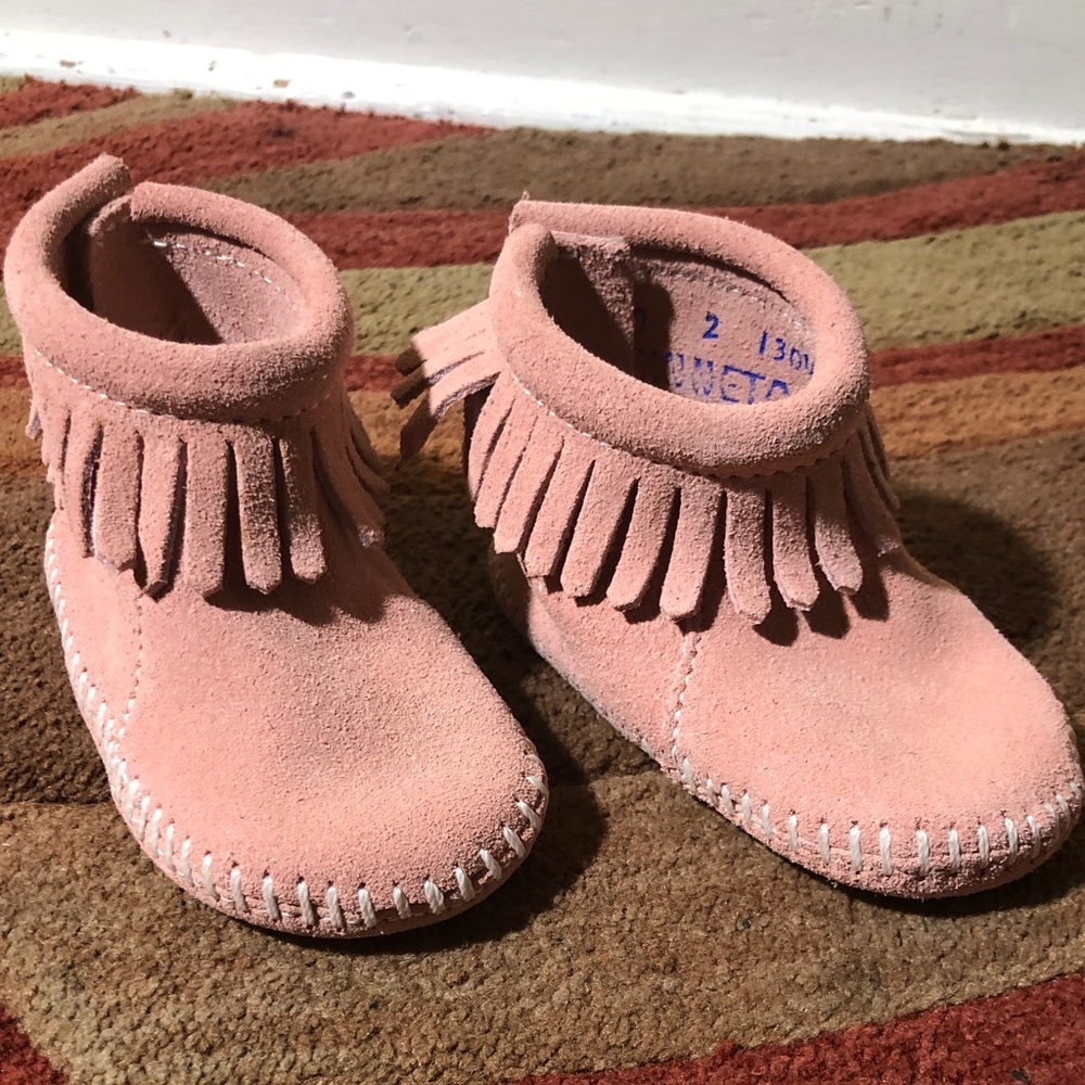 Minnetonka Leather Baby Booties Pink